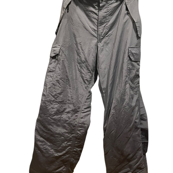 Gray Cargo Pants Size XL - Picture 4 of 12